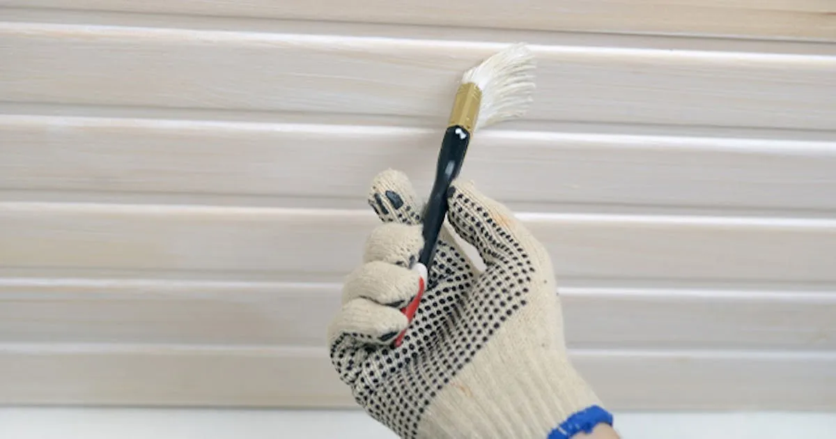 Jaką białą farbę do boazerii wybrać, aby uniknąć błędów?