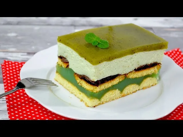 Przepis na ciasto Shrek i Fiona, które zachwyci każde dziecko