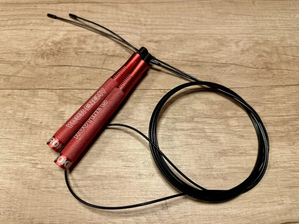 Jaka skakanka do CrossFitu? Klucz do double unders i sukcesu!