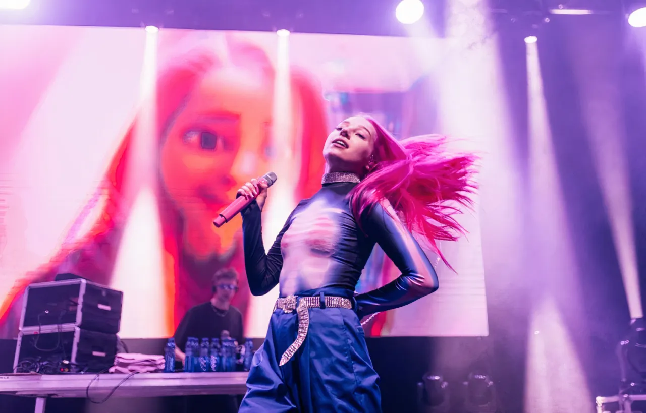 Jak długo trwa koncert Young Leosia? Czas trwania i szczegóły występu