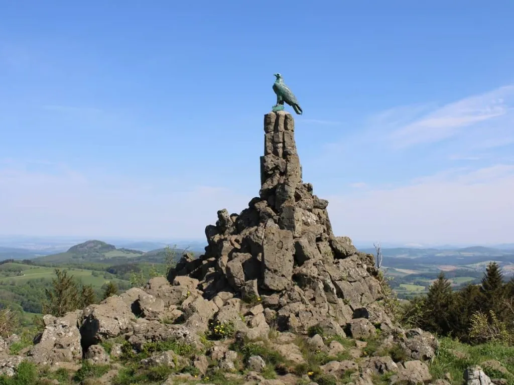 Wasserkuppe: Hessens höchster Berg & Tipps für Ihren Ausflug