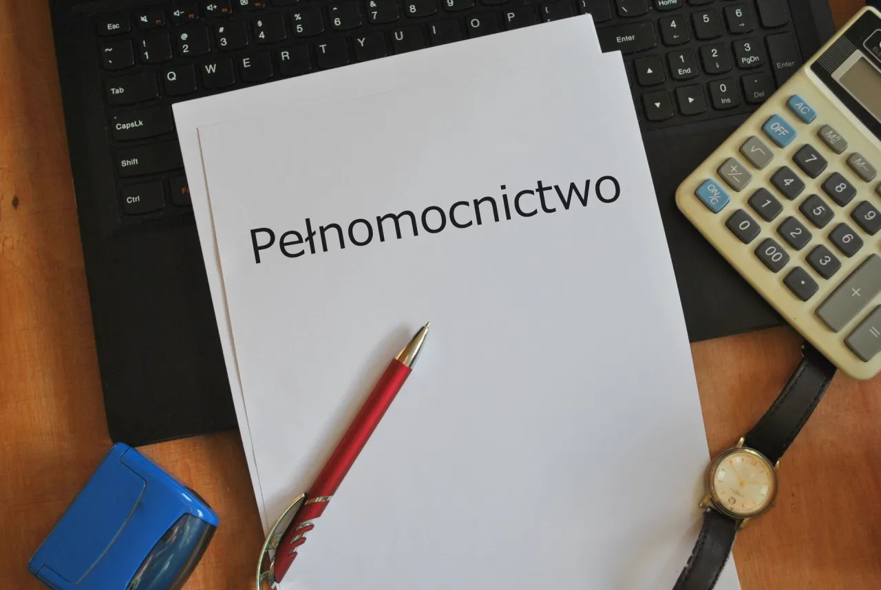 Ile ważne jest pełnomocnictwo notarialne? Kluczowe informacje i zastosowania