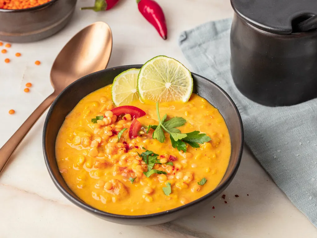 Das beste Linsen-Curry-Suppe Rezept: Unter 30 Min. fertig!