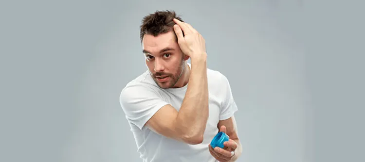 Perfekcyjna fryzura żelem: jak używać, by uniknąć błędów?