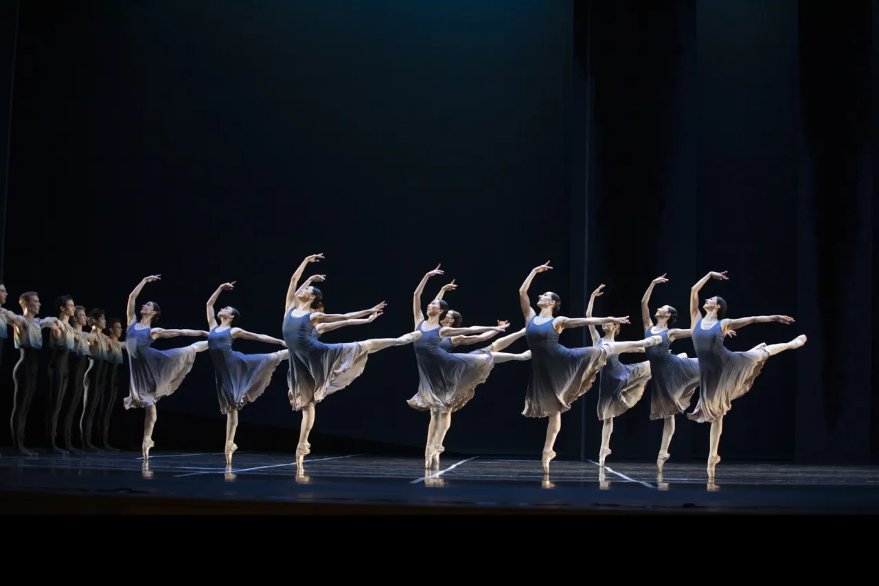 Repertuar baletu Warszawa: Spektakle, bilety i wskazówki