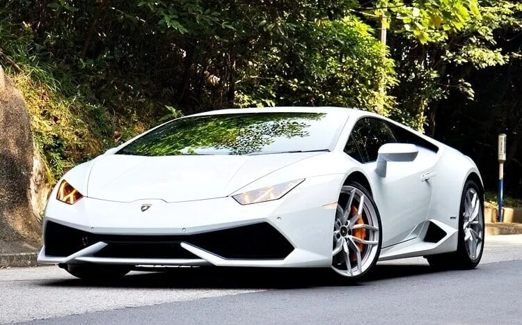 Ile kosztuje prawdziwe Lamborghini? Ceny modeli i ukryte koszty