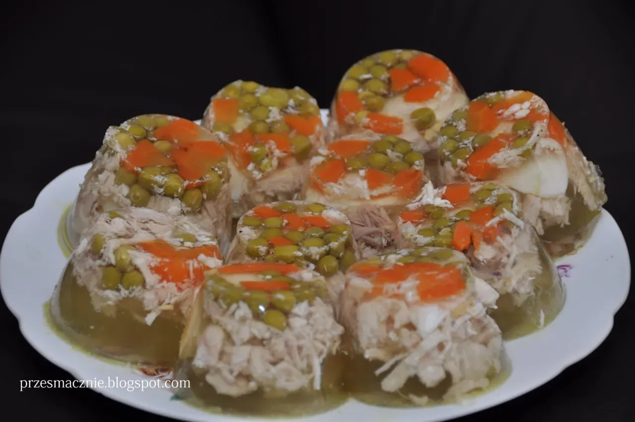 Idealny przepis na galaretka z kurczaka - ile żelatyny użyć?