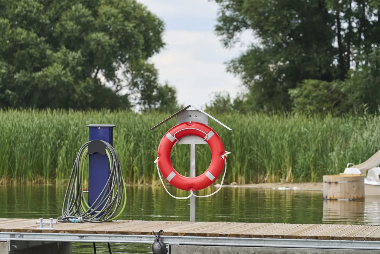Ile kosztuje budowa pomostu? Zaskakujące wydatki, które musisz znać