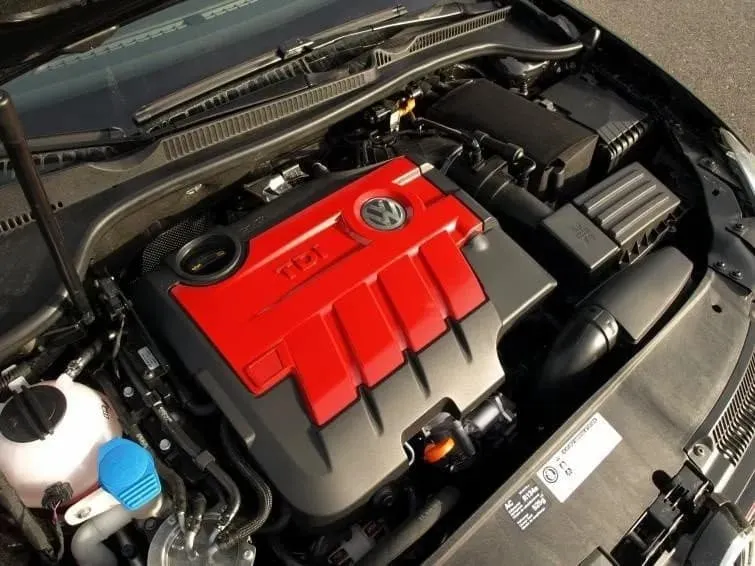 Jak zwiększyć moc silnika benzynowego bez turbo i uniknąć kosztownych błędów