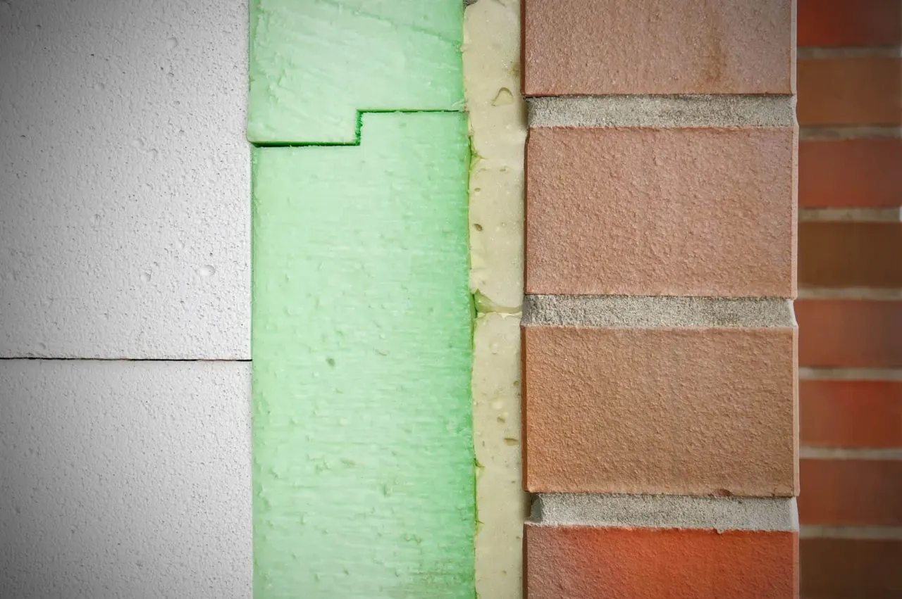 Czy można chodzić po styrodurze XPS? Wyjaśniamy!