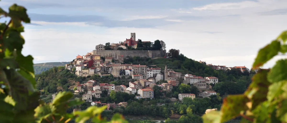 Gdzie szukać noclegów w Chorwacji? Najlepsze opcje i porady