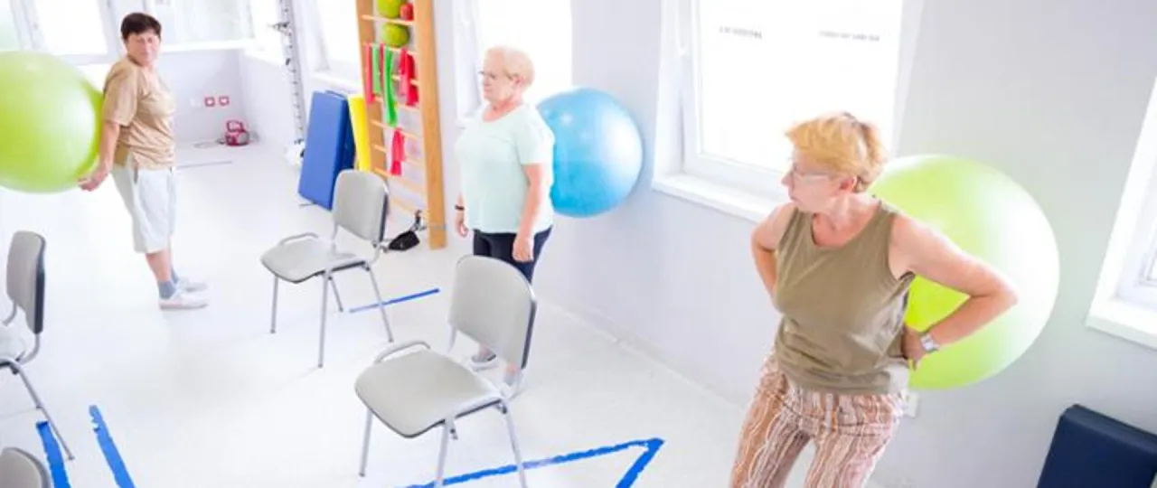 Rehabilitacja uzdrowiskowa – co to jest i jak może pomóc w zdrowiu