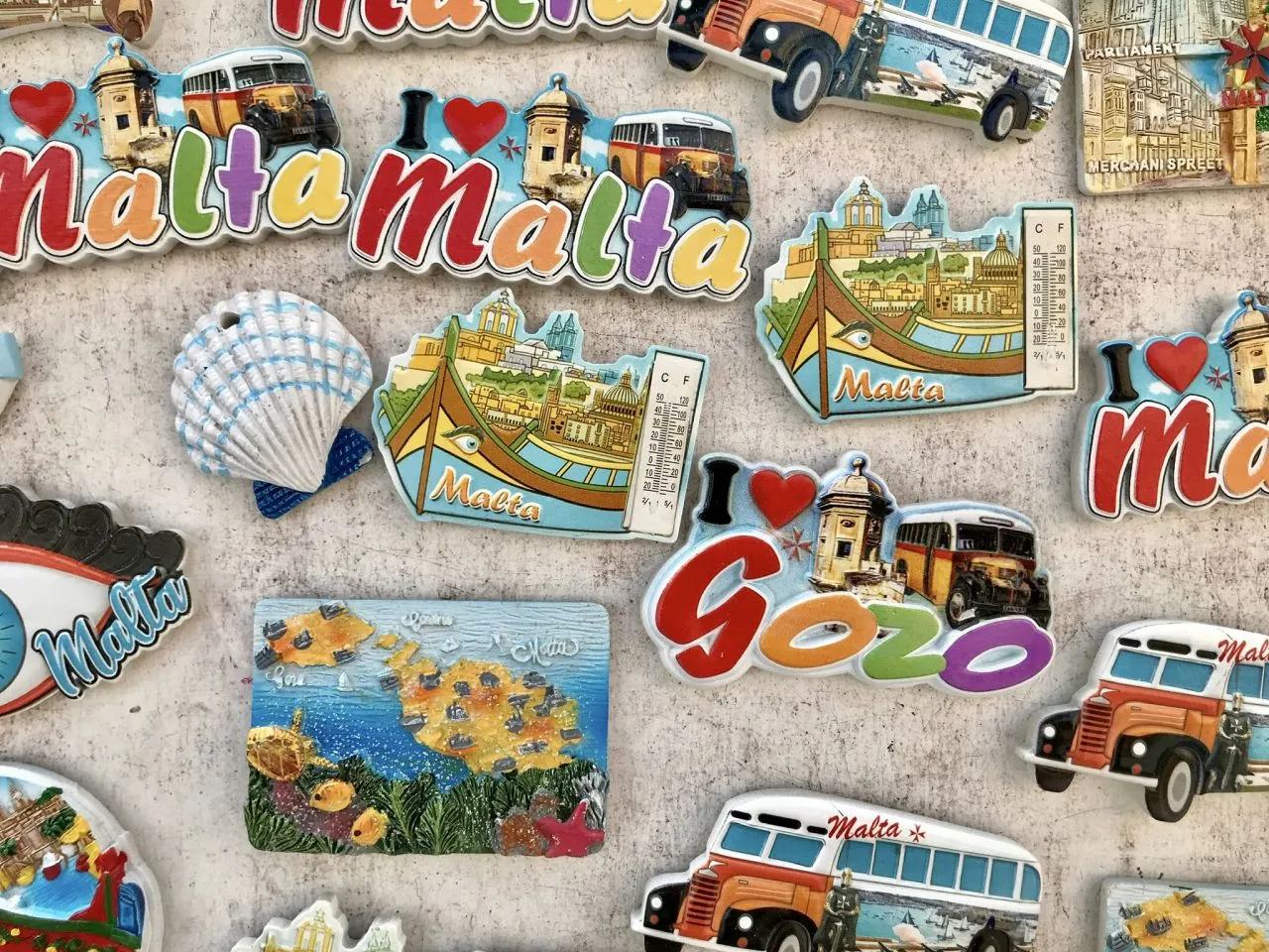 Co kupić na Malcie? Odkryj unikalne pamiątki i lokalne skarby