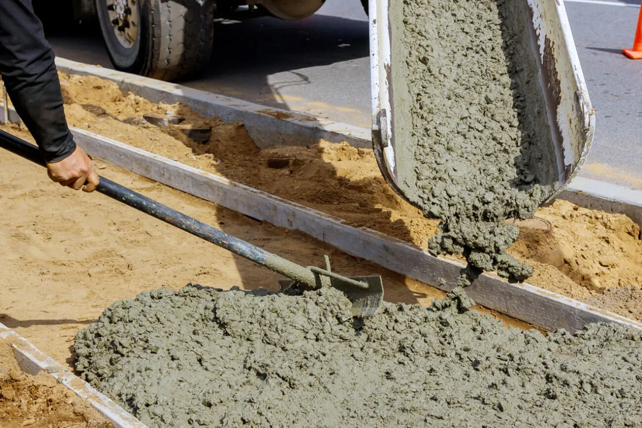 Co to jest cement - Rodzaje, produkcja i różnica z betonem