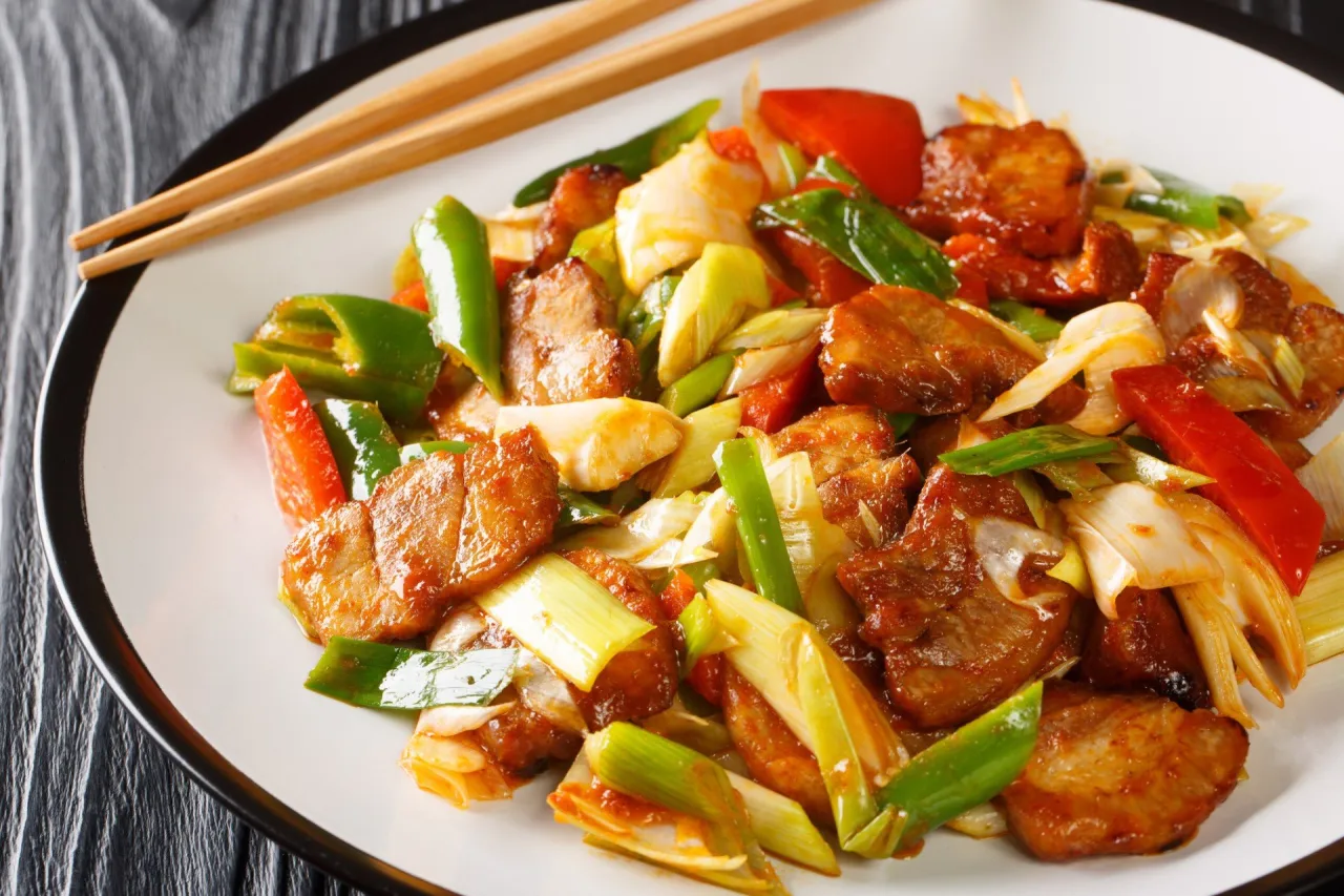 Wieprzowina po syczuańsku - przepis na pyszne danie pełne smaku