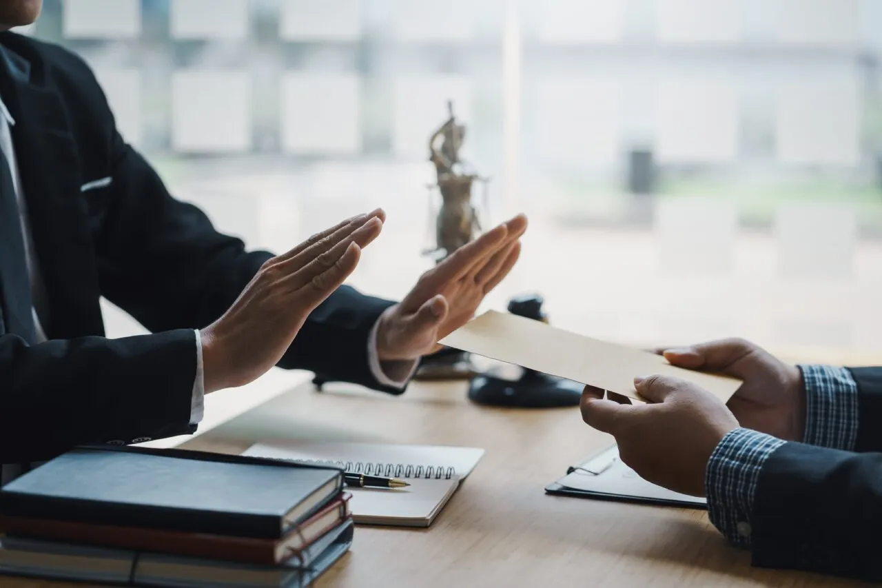 Oddalenie wniosku co to znaczy? Kluczowe informacje i skutki prawne Oddalenie wniosku co to znaczy? Kluczowe informacje i skutki prawne