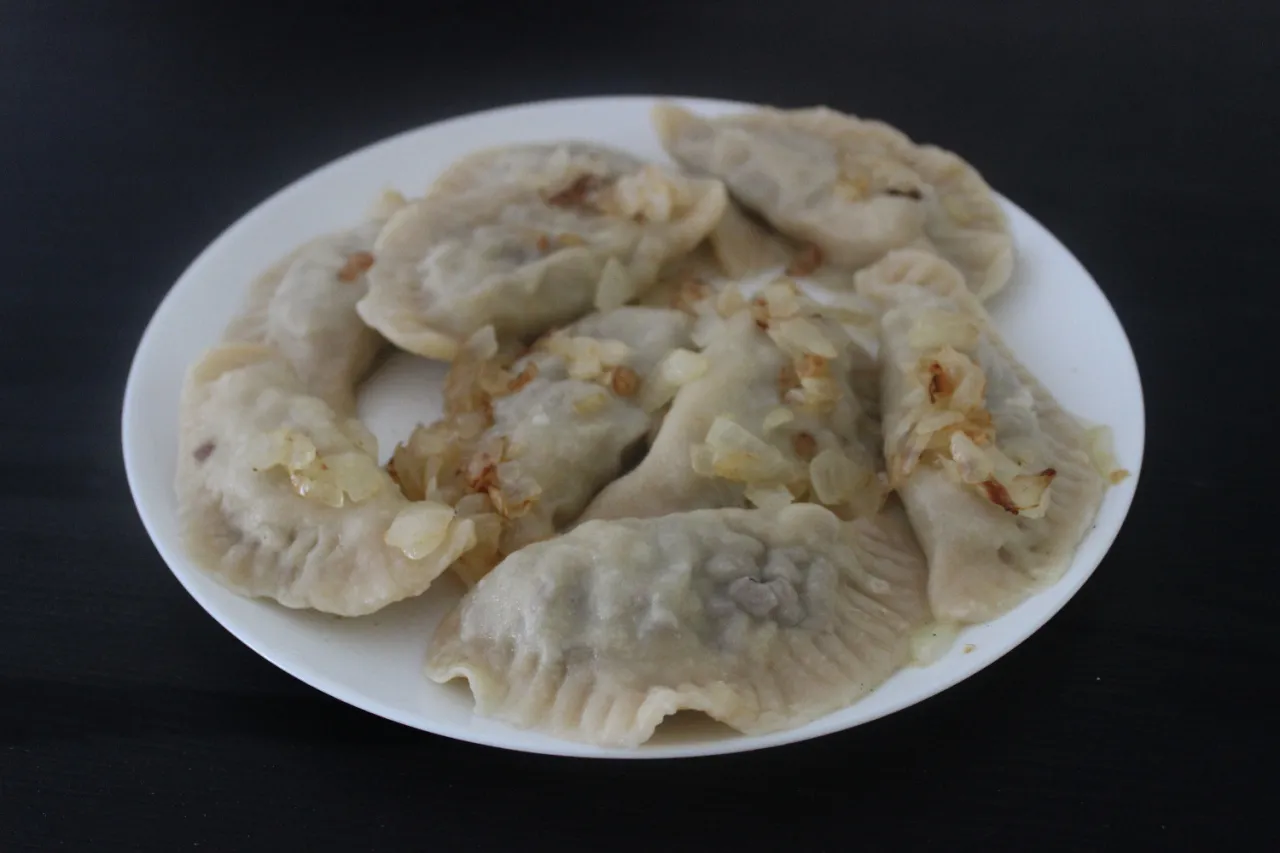 Najlepsze przepisy na pyszne pierogi z wołowiną, które pokochasz