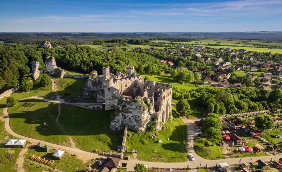 Najlepsze miejsca, które warto zwiedzić w Częstochowie i ich tajemnice