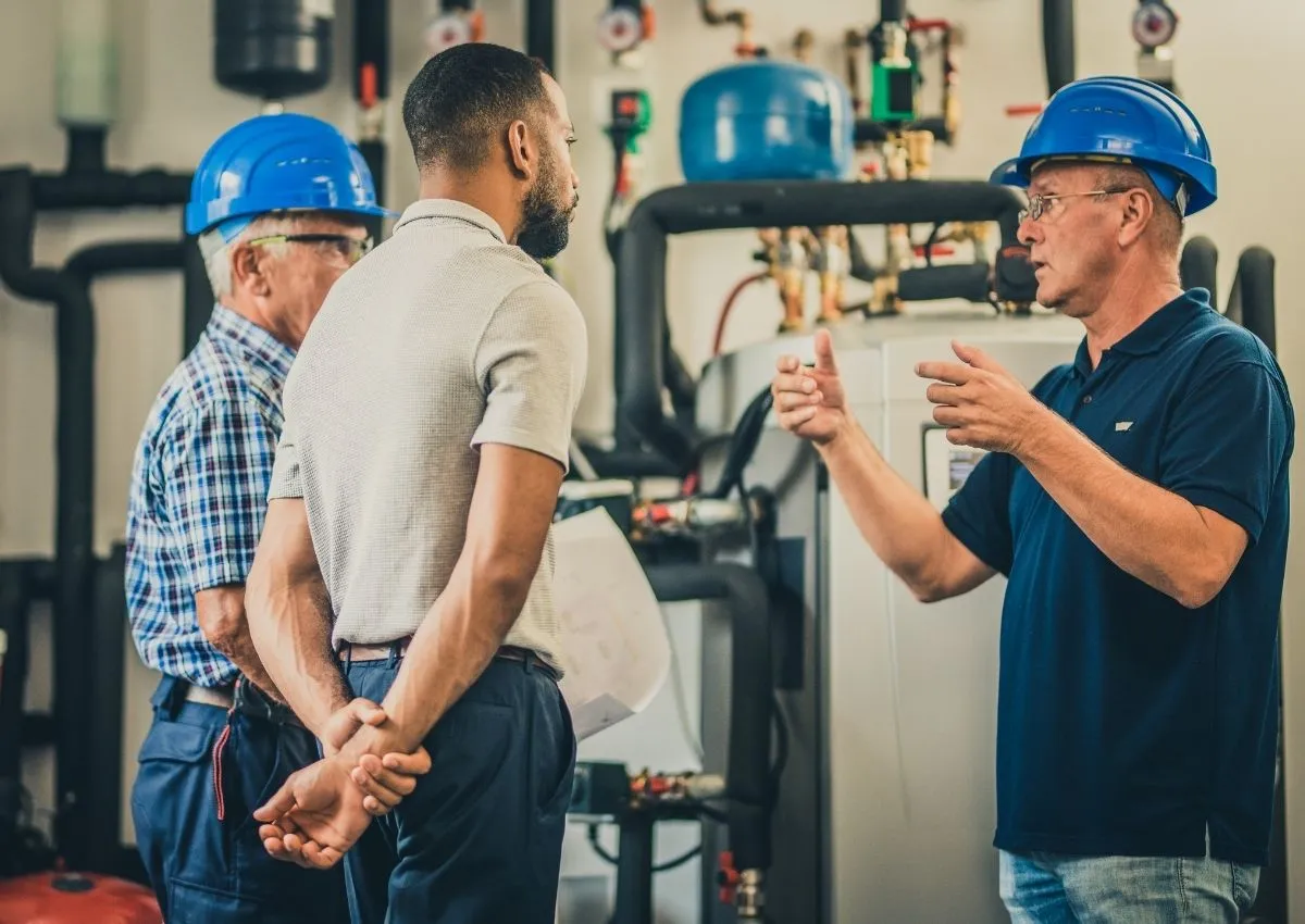 Czym jest powierzchnia grzewcza kotła i jak wpływa na efektywność?