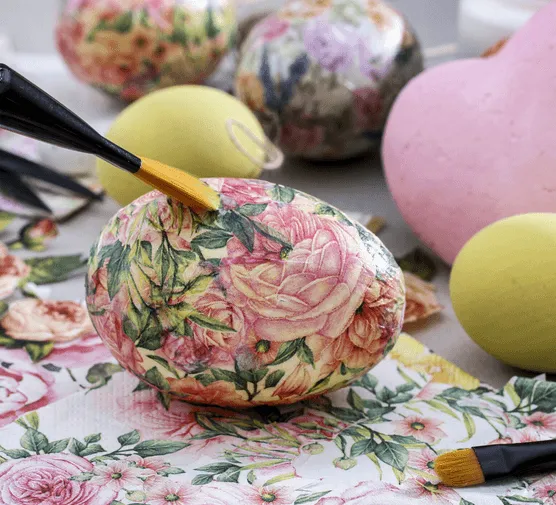 Jak zrobić pisankę z dzieckiem - kreatywne pomysły na wspólne zabawy