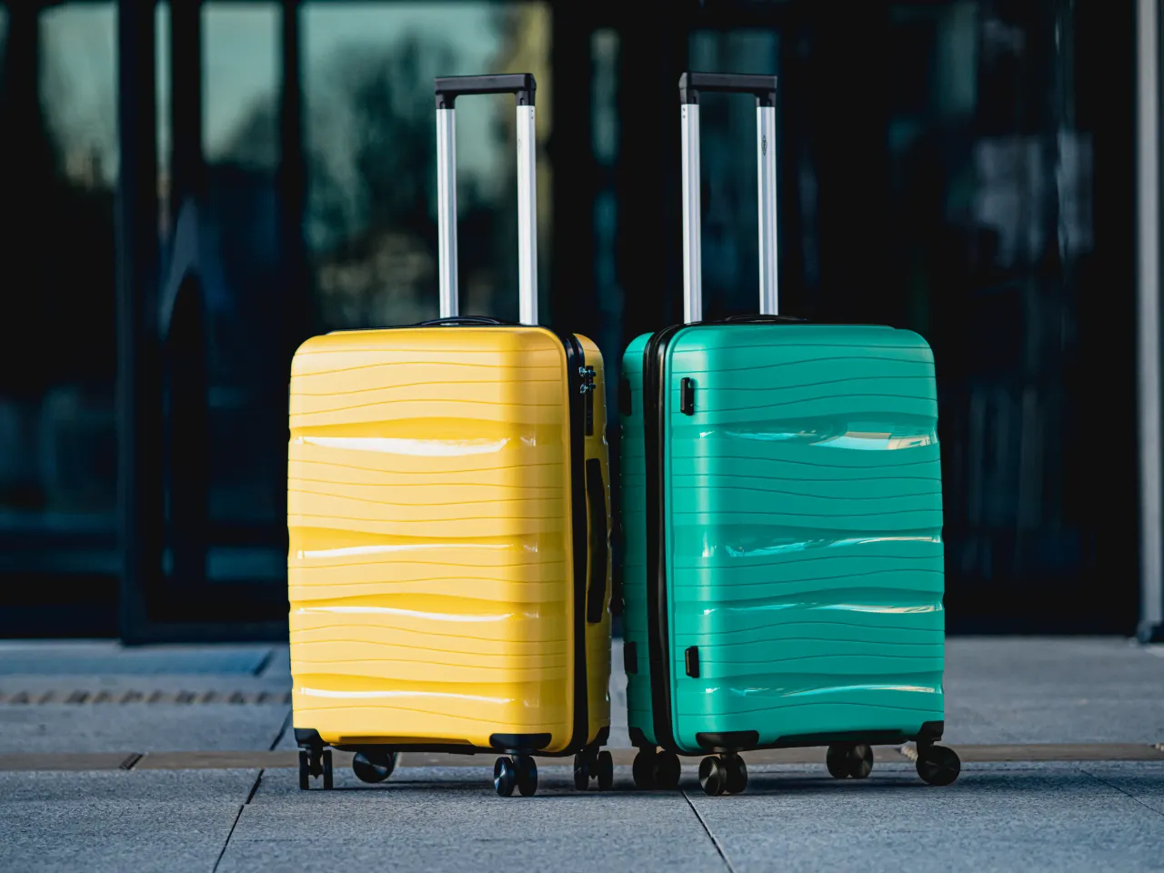Jakie najlepsze walizki? Sprawdź, co wybrać na podróż!