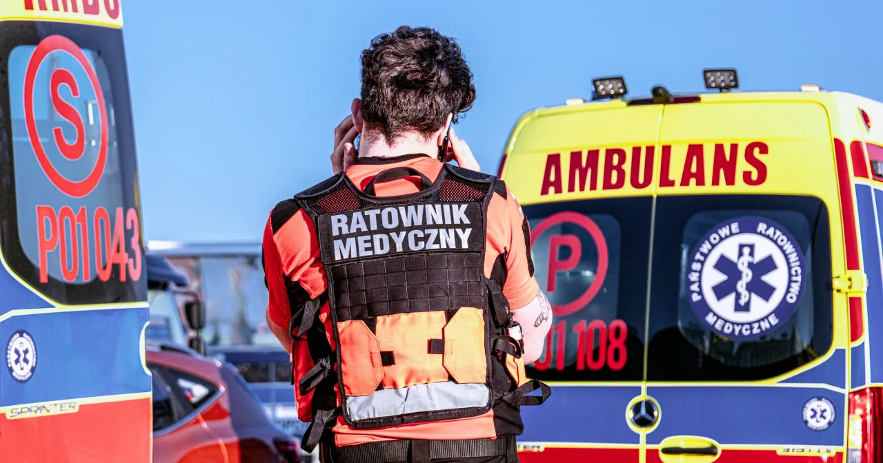 Nowe umundurowanie ratownictwa medycznego – co musisz wiedzieć o zmianach?