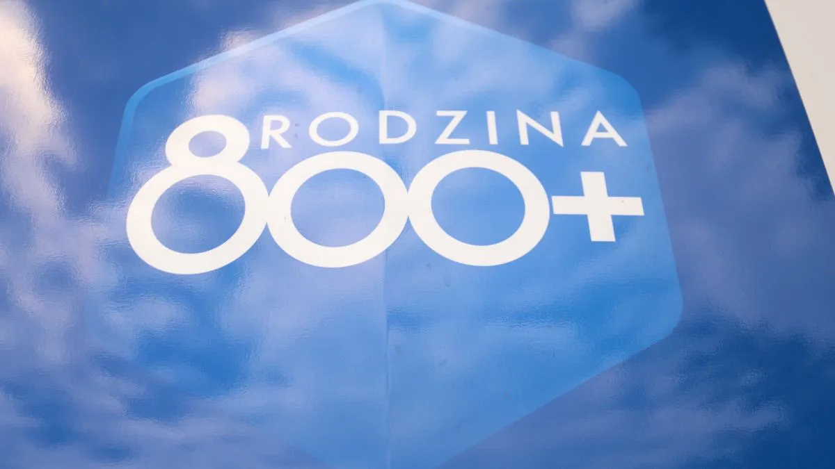 800 plus 2025: Złóż wniosek online zasady i terminy