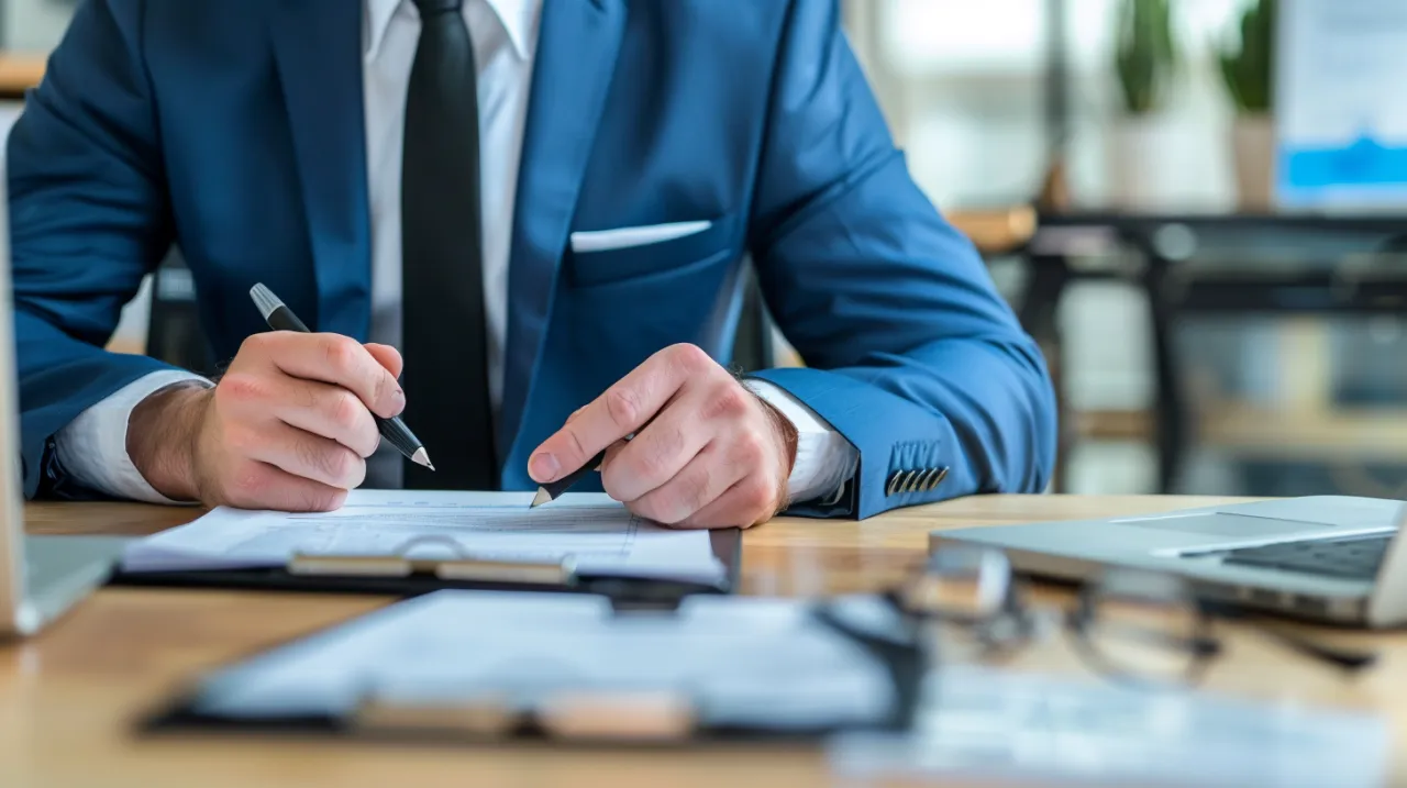 PUP Radom: Gdzie znaleźć oferty pracy i jak się przygotować?