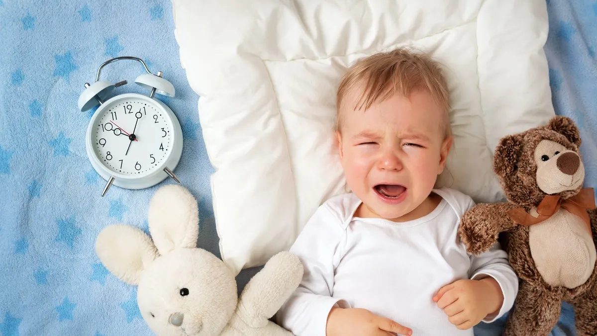 Zatwardzenie u niemowlaka – jak pomóc dziecku i złagodzić ból domowymi sposobami