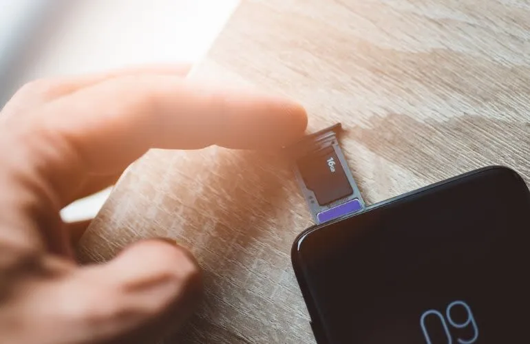 Jak przenieść aplikacje na kartę pamięci Xiaomi i zaoszczędzić miejsce