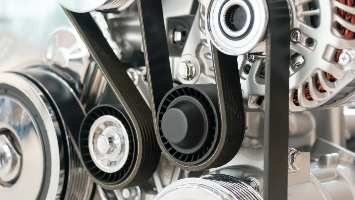 Jak założyć pasek alternatora w Golfie 3 bez zbędnych problemów