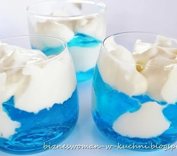 Jak zrobić niebieską galaretkę? Przepis, barwniki, smaki!