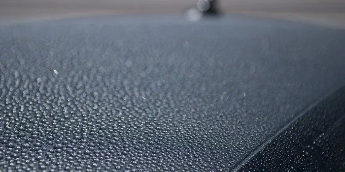 Jak woskować auto, aby uniknąć typowych błędów i uzyskać blask