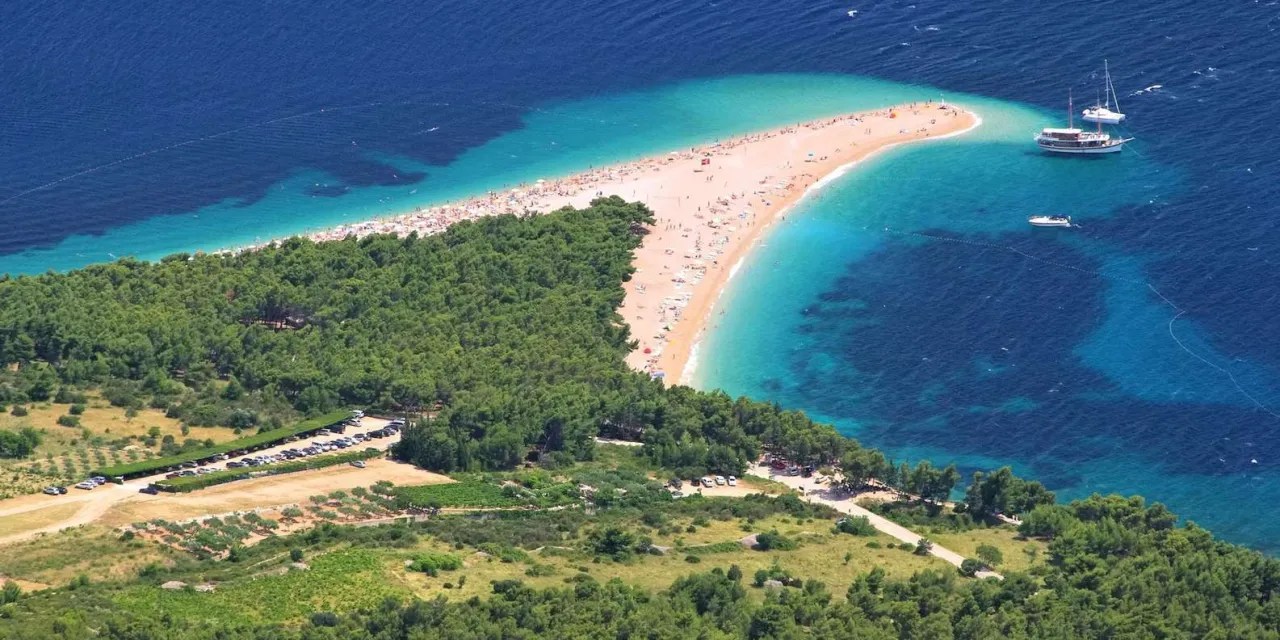 Wyspa Brać atrakcje - odkryj najpiękniejsze miejsca i aktywności