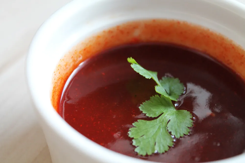 Jak zrobić sos barbecue z ketchupu w 15 minut – prosty przepis