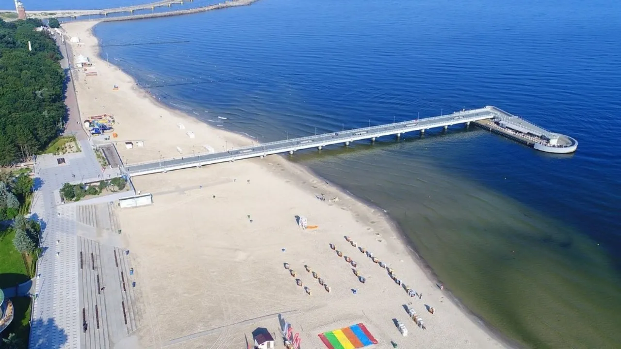 Ile kosztuje wejście na molo w Kołobrzegu? Ceny biletów i zniżki