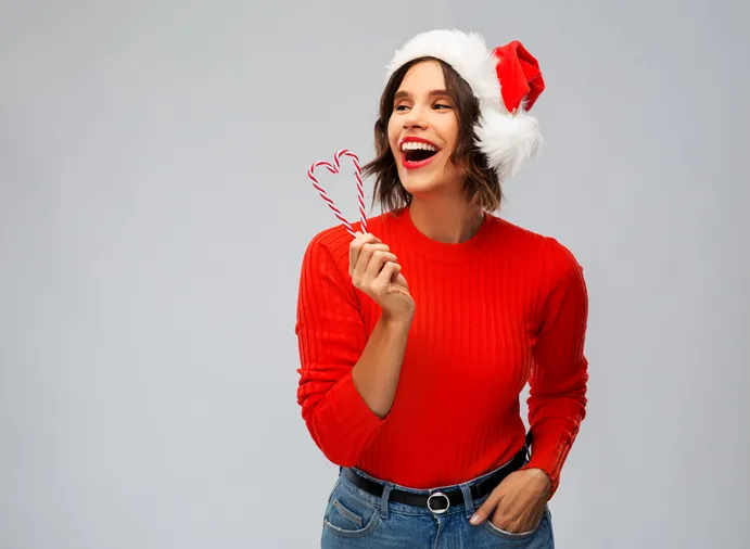 Jak wybrać idealny outfit na wigilię klasową? Proste porady i modne inspiracje