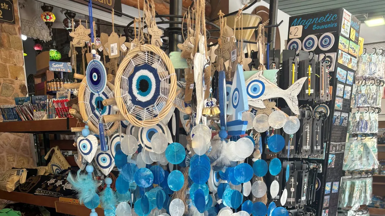 Najlepsze pamiątki z Grecji, które warto przywieźć do domu