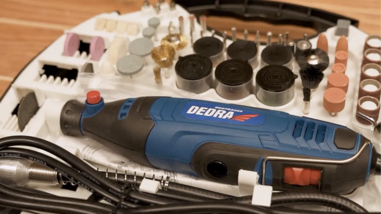 Mini wiertarka modelarska: Wybierz idealną i nie top plastiku!