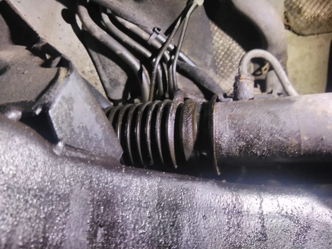 Objawy uszkodzonej maglownicy w Opel Corsa C – jak je rozpoznać?