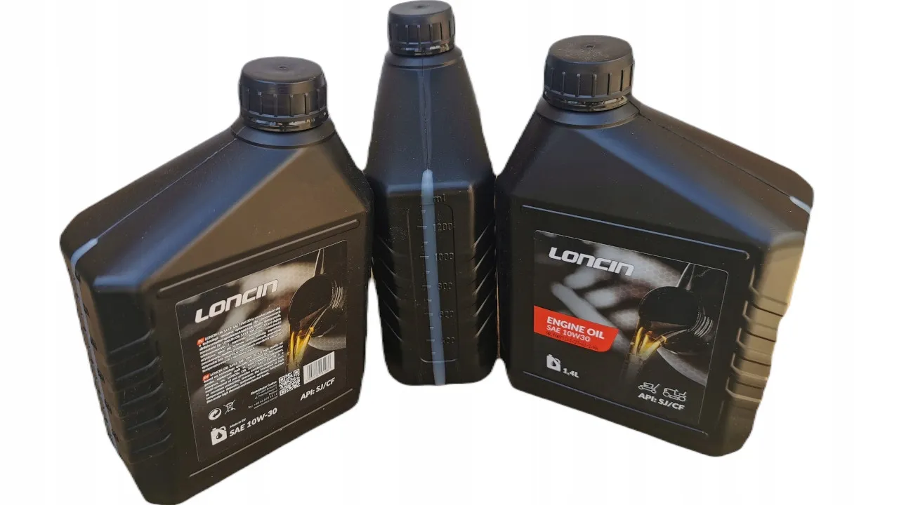 Wybierz olej do kosiarki: 4T, 2T, SAE, API. Uniknij awarii!