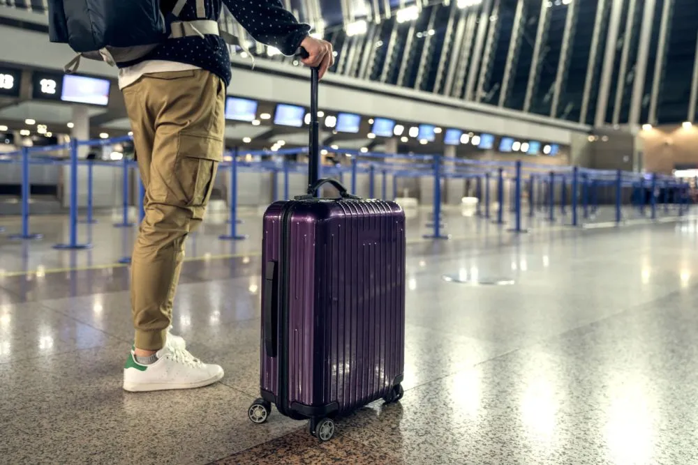 Czy można przewozić alkohol w bagażu rejestrowanym? Oto co musisz wiedzieć