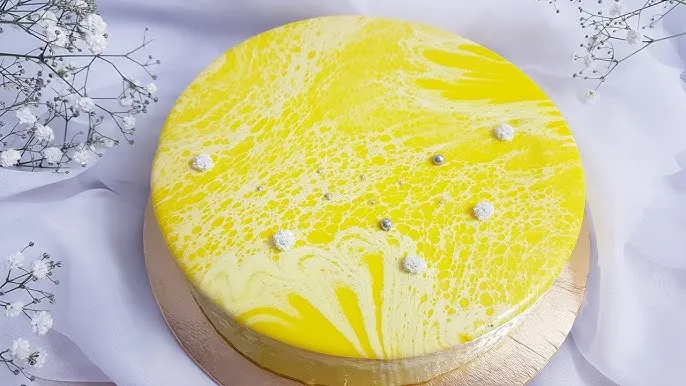 Jak zrobić glazurę na tort - prosta receptura, która zachwyci smakoszy