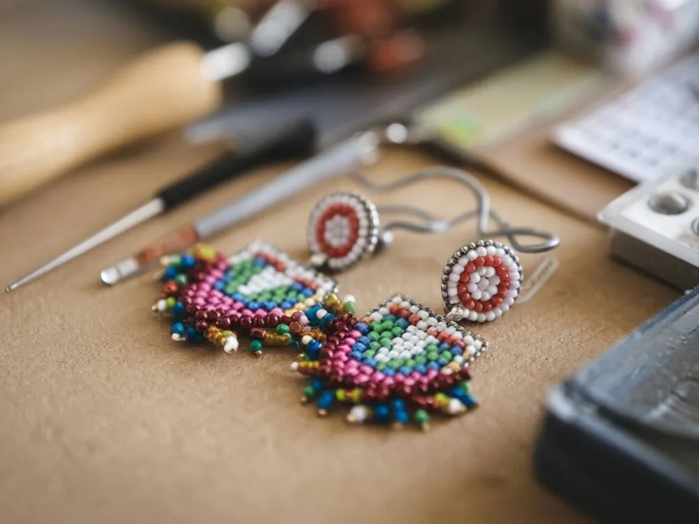 Biżuteria hand made jak zacząć - proste kroki do twórczości