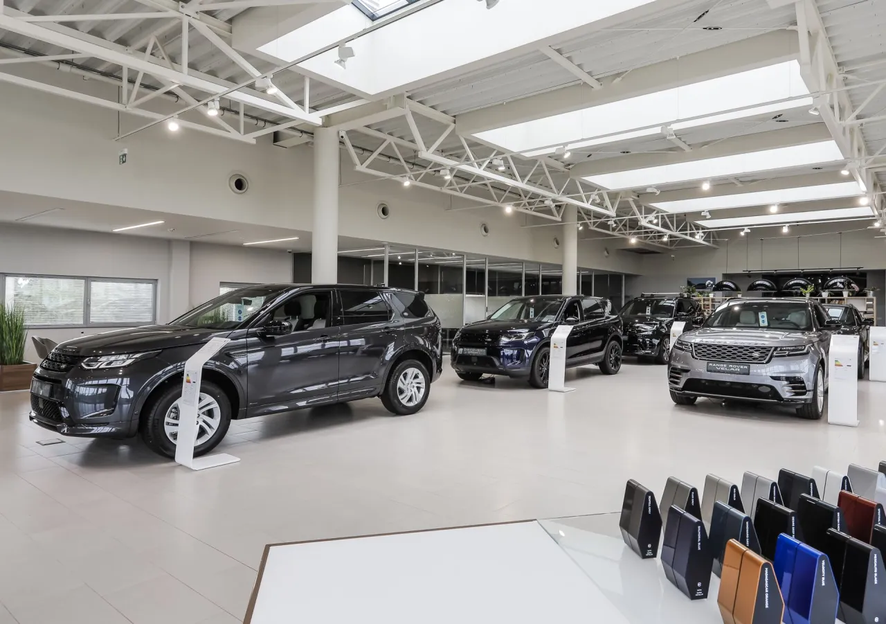 Dlaczego nie warto kupować nowego samochodu? Oto kluczowe powody