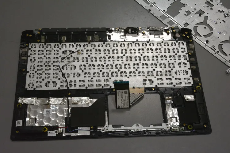 Jak wymienić klawiaturę w laptopie Acer bez zbędnych problemów