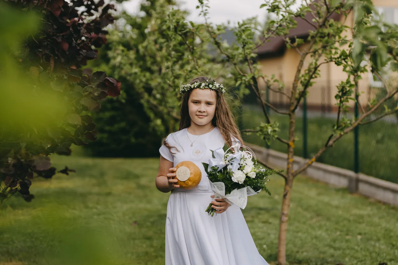 Ile bierze fotograf za komunie? Ceny i najlepsze oferty, które zaskakują