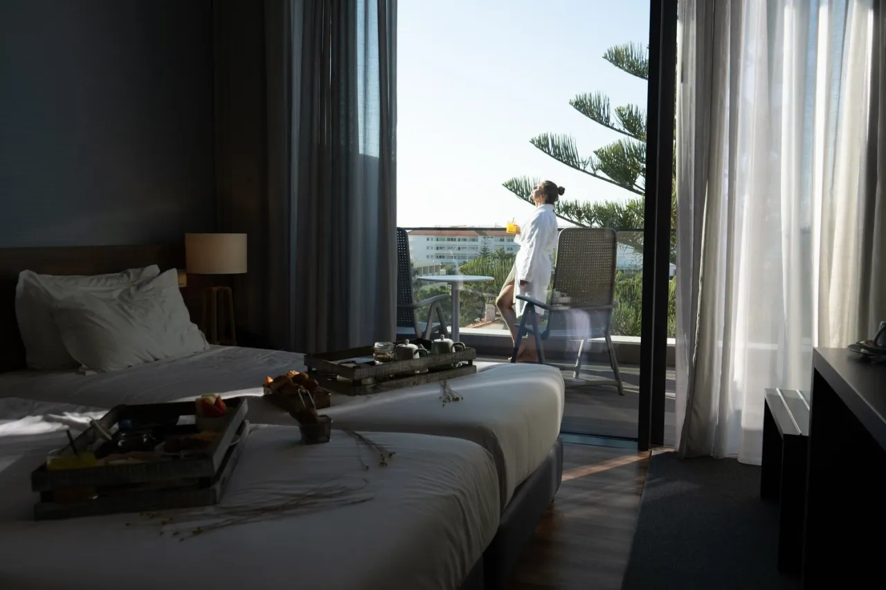 Jak liczyć noclegi, aby uniknąć nieprzyjemnych kosztów pobytu