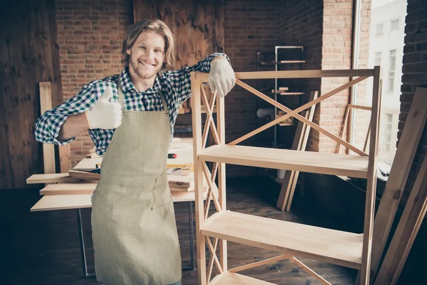 Jak zrobić regał drewniany do garażu - proste kroki i materiały