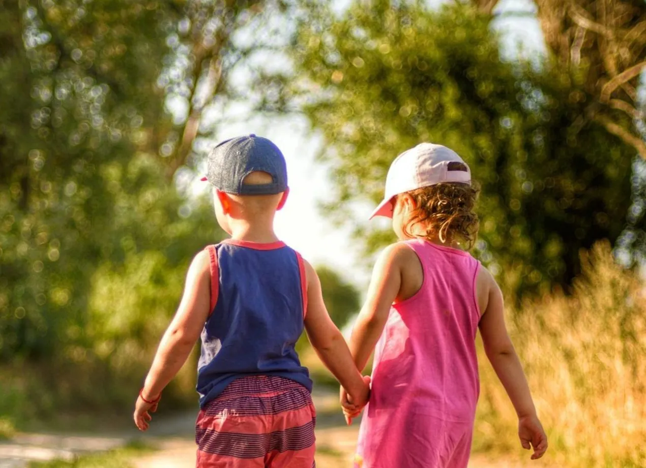 Jak sprawdzić czy dziecko ma robaki i uniknąć groźnych pasożytów